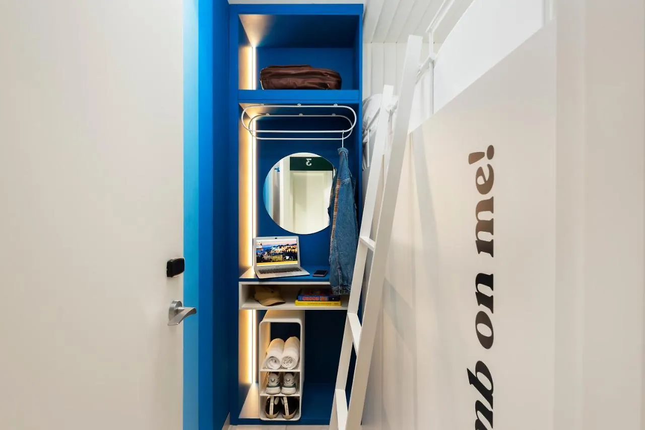 Coeo Pod Hostel Beatas مالقة